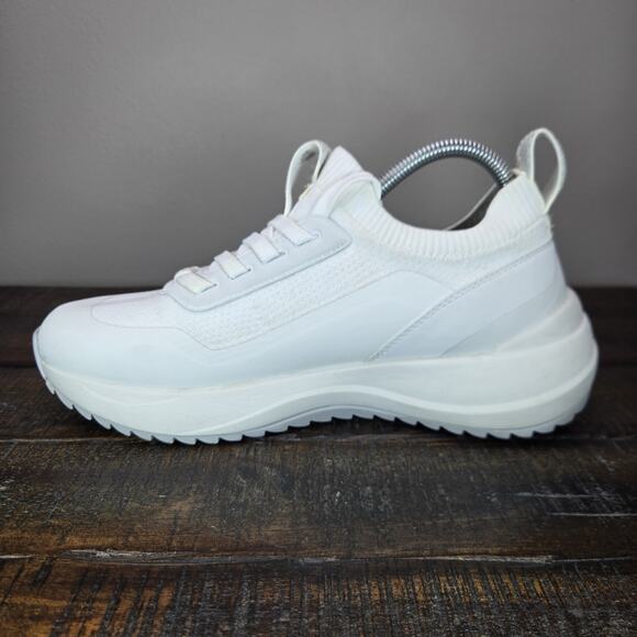 Vessi Stormburst Lowtop Mens Size 8 Waterproof Shoes Sneakers Hiking White main image 6